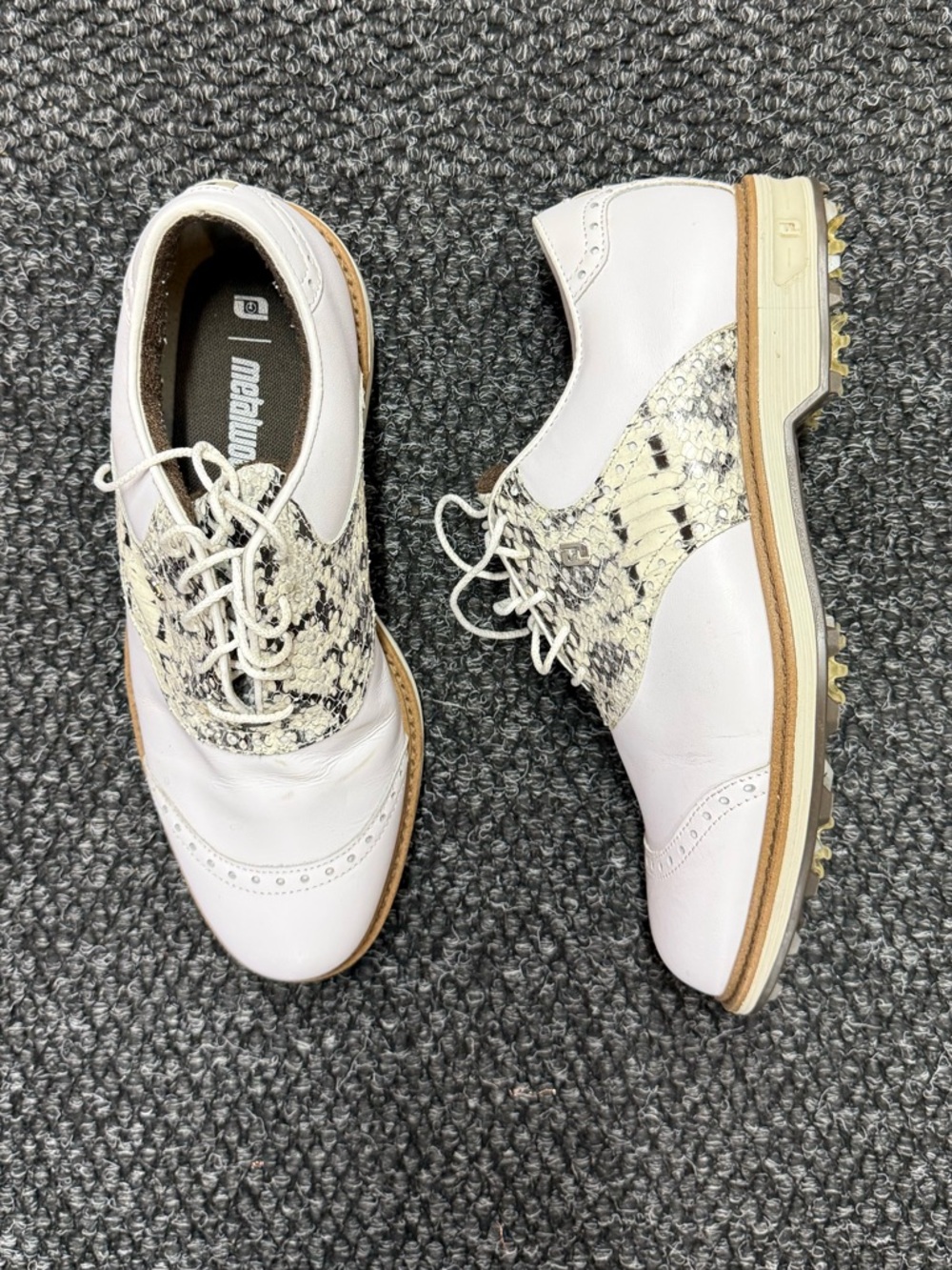 USED Metalwood x Footjoy Wilcox size 8.5 in great condition.